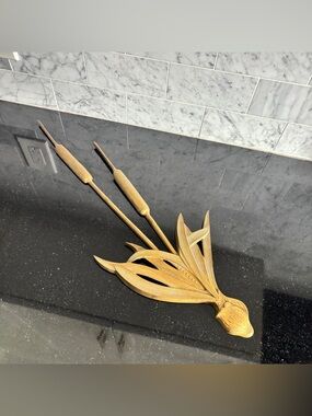 Vintage 22” Mid Century Brass Cattails Wall Hanging Decor